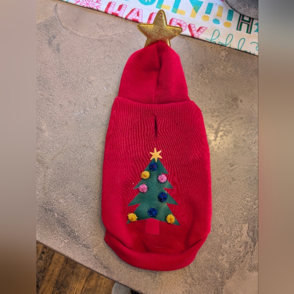 XS red Christmas dog hoodie with gold star